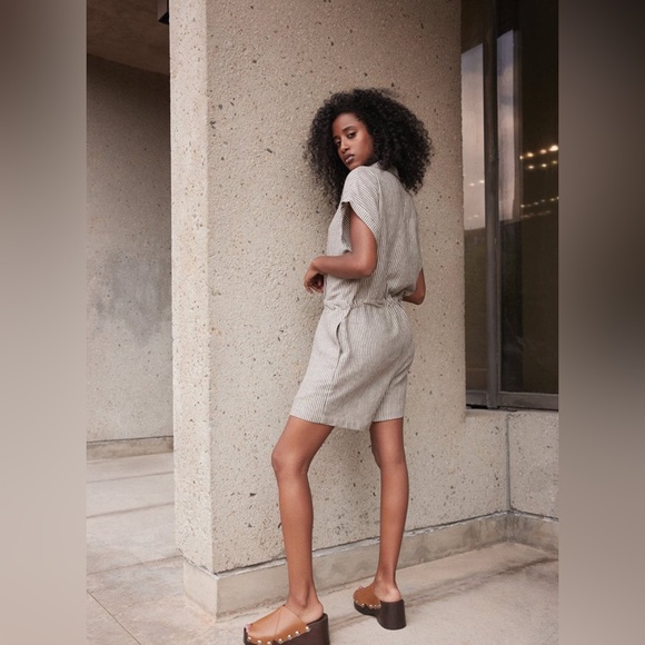 Eve Gravel Striped Romper - Picture 2 of 8